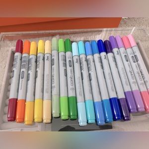 SET OF LIGHTLY USED COPIC MARKERS